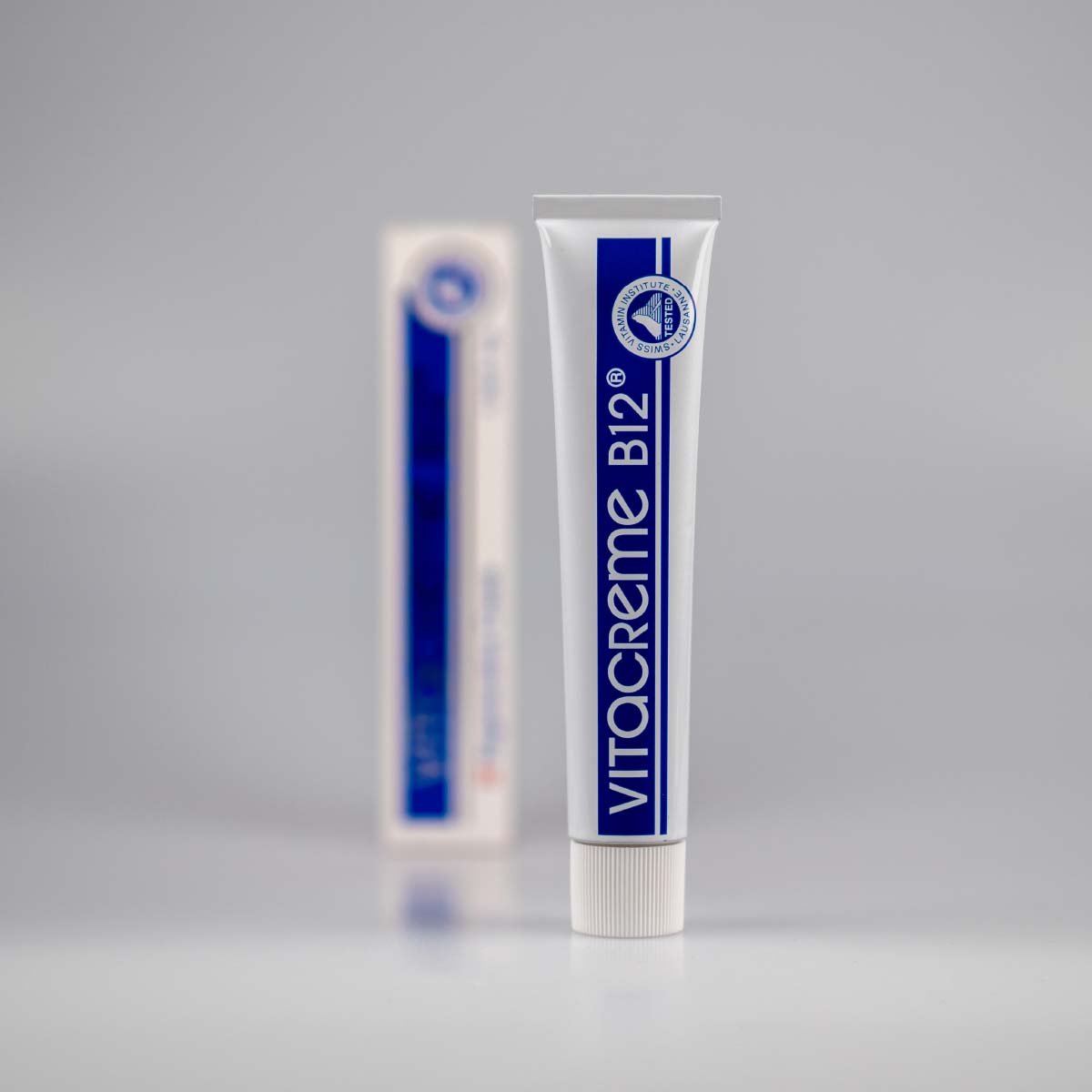 Regenererende creme med Vitamin B12 Effektiv hudpleje fri fragt